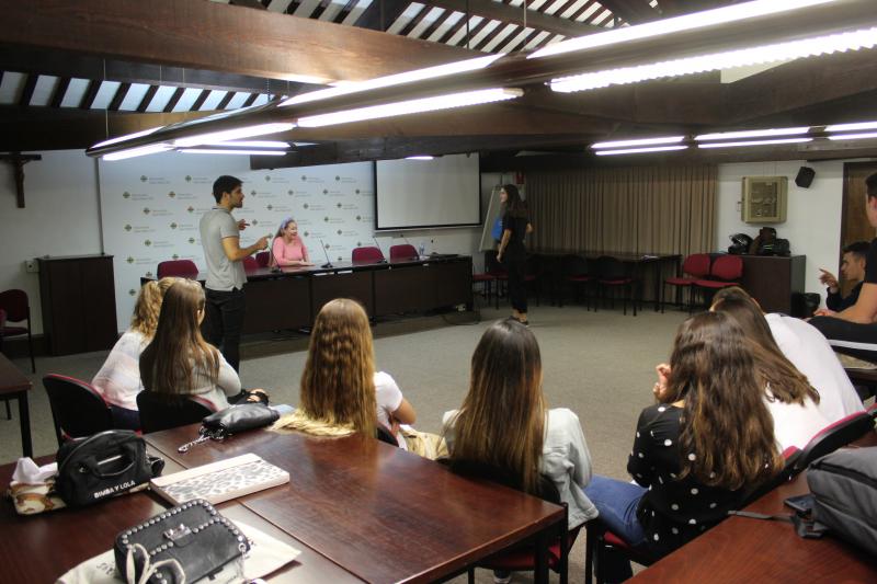 Aprendre a parlar amb el cos